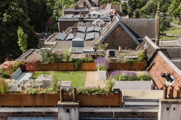 Stadstuin met dakterras